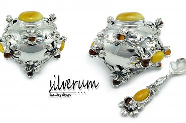 cukiernica srebrna z bursztynem,silverum - #łyżeczka #srebrna #cukiernica #wizytownik #nóż #prezent #jubiler #bursztyn #Srebro #użytkowe #biżuteria srebrna #biżuteria z bursztynem